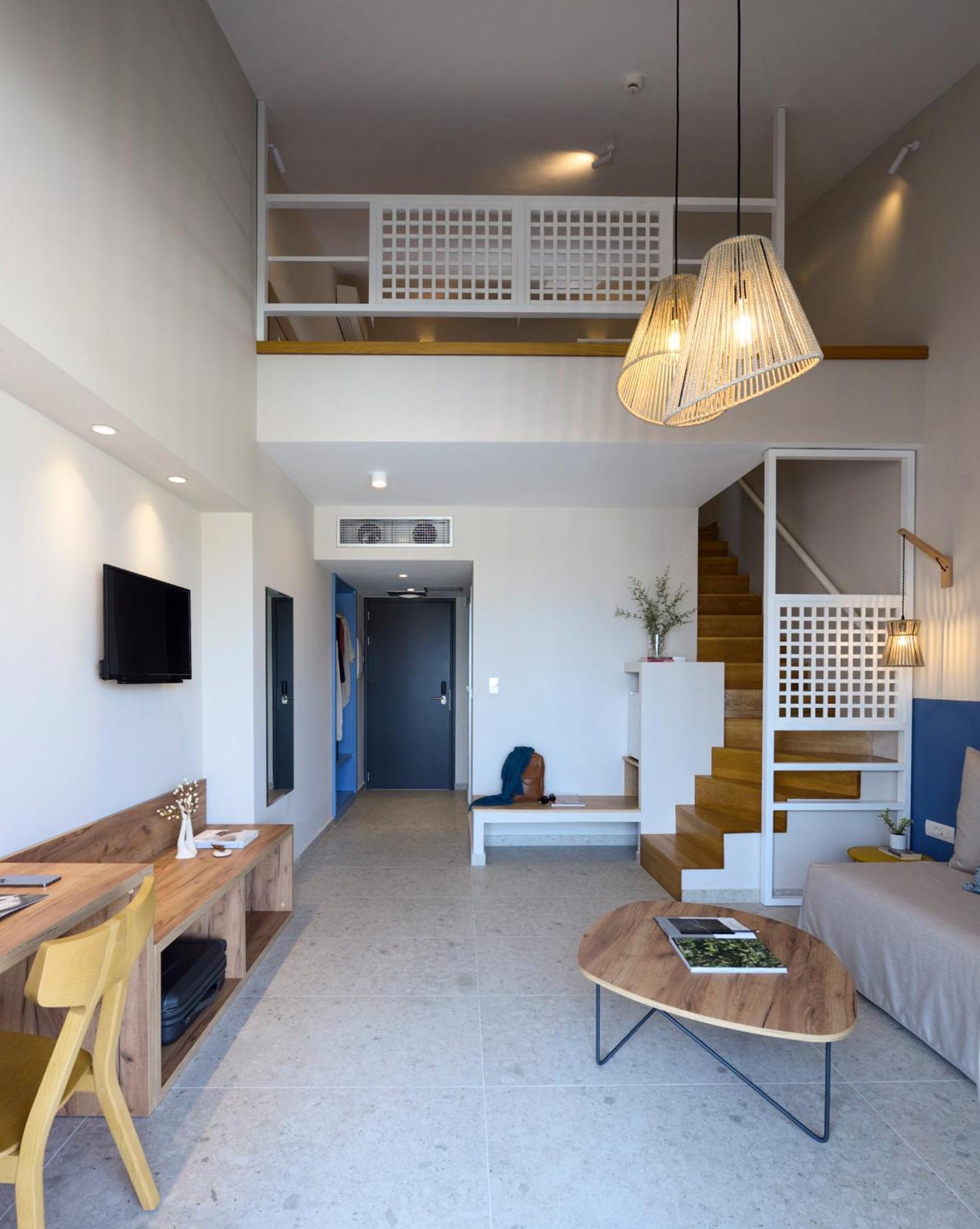 Falena Luxury Rooms Kalyves Polygyrou 外观 照片