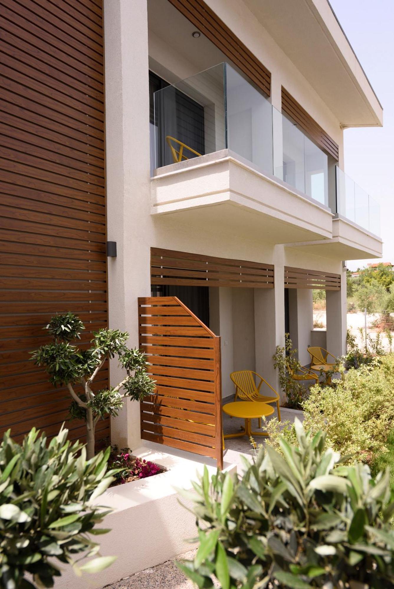 Falena Luxury Rooms Kalyves Polygyrou 外观 照片