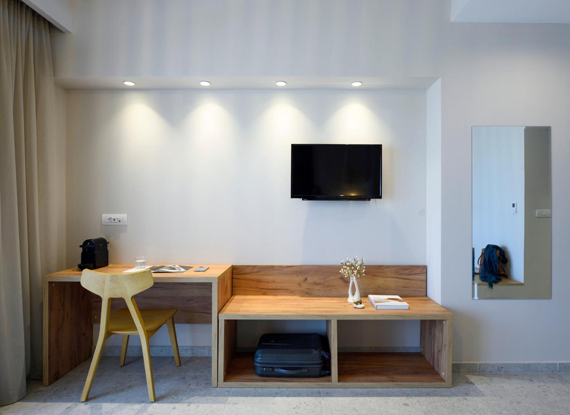 Falena Luxury Rooms Kalyves Polygyrou 外观 照片